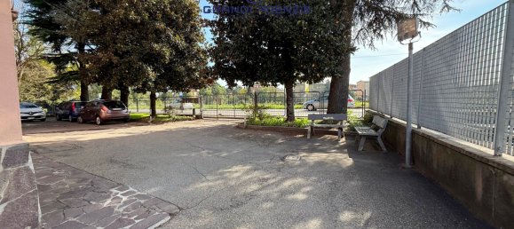 1 bedroom Apartment in Parma, Italy No. 22319 9