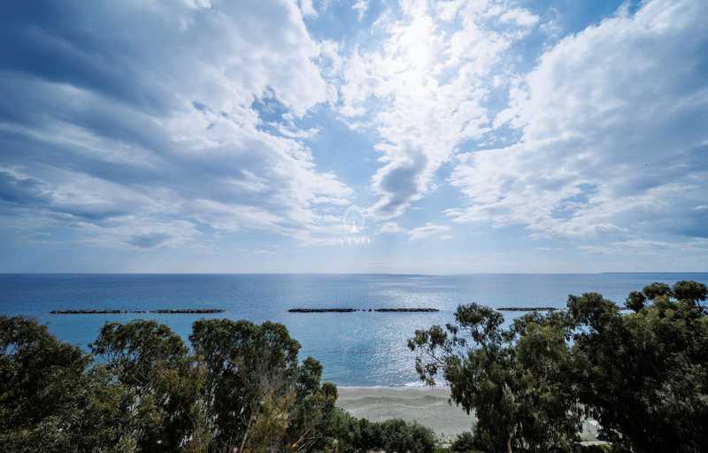 3 bedrooms Apartment in Agios Tychonas, Cyprus No. 19416