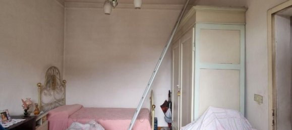 6 rooms House in Colle di Val d'Elsa, Italy No. 150417 29