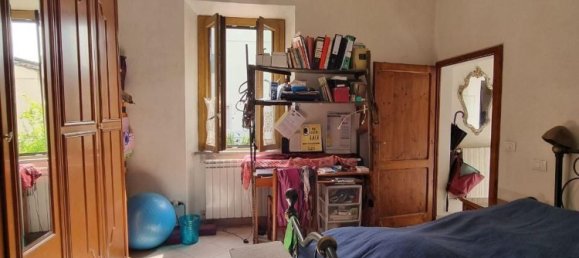 6 rooms House in Colle di Val d'Elsa, Italy No. 150417 18