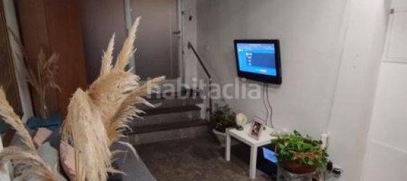 80m² Commercial property in Horta-Guinardo, Spain No. 171296 46