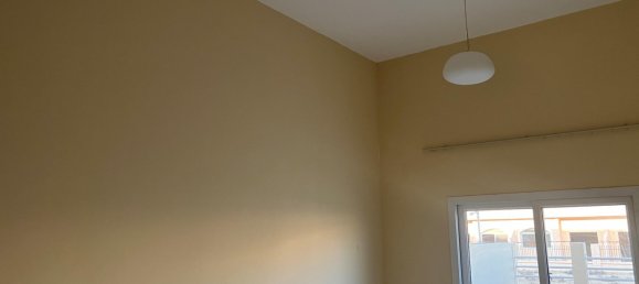 20 غرف نوم شقة في جبل علي, UAE رقم 8039 43