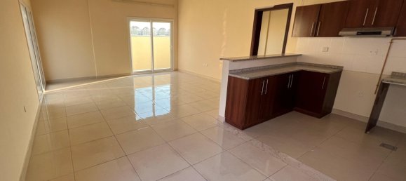 20 غرف نوم شقة في جبل علي, UAE رقم 8039 26