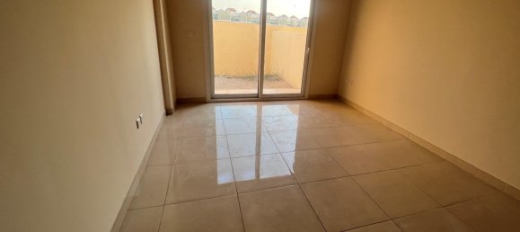 20 غرف نوم شقة في جبل علي, UAE رقم 8039 37