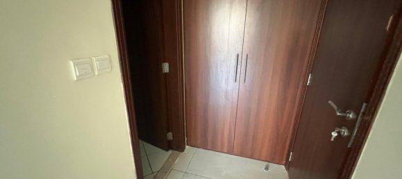 20 غرف نوم شقة في جبل علي, UAE رقم 8039 29