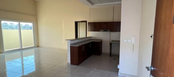 20 غرف نوم شقة في جبل علي, UAE رقم 8039 31