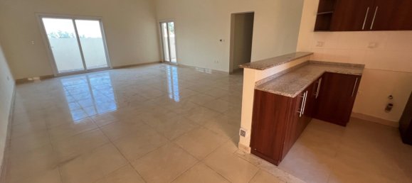 20 غرف نوم شقة في جبل علي, UAE رقم 8039 22