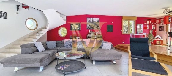 11-salle Châteaux à Saint-Georges-sur-Cher, France No. 229802 20