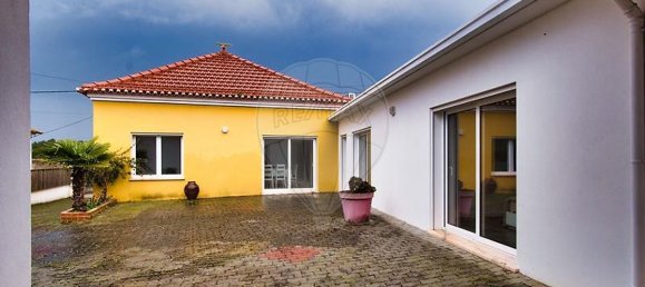 3 bedrooms House in Nazare, Portugal No. 157722 25