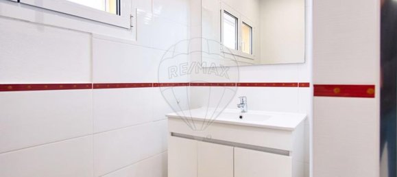 3 bedrooms House in Nazare, Portugal No. 157722 2