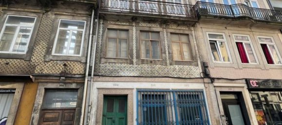 1 bedroom Building in Porto, Portugal No. 128925 8