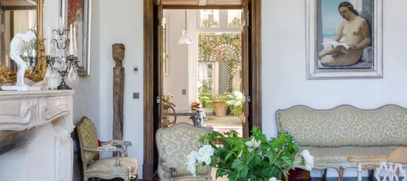 7 bedrooms Hotel in Paris, France No. 183876 10