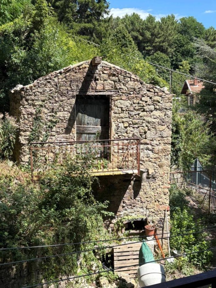 Villa de 2 dormitorios en Sanremo, Italy No. 291673