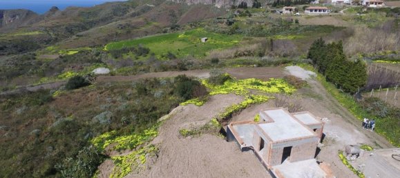 Дом с 3 комнатами в Липари, Италия № 131189 13