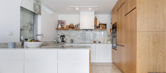 5 bedrooms House in Porto, Portugal No. 126960 3