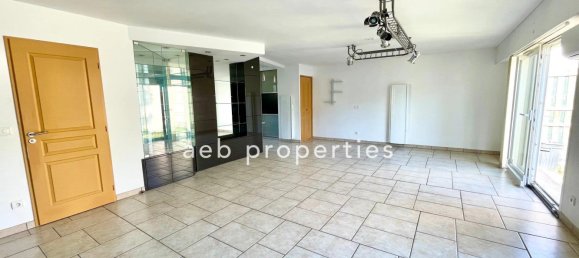 3 Schlafzimmer Haus in Troyes, France, Nr. 301506 6