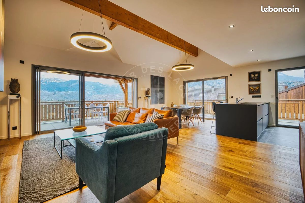 4 rooms Duplex in Saint-Jorioz, France No. 271844