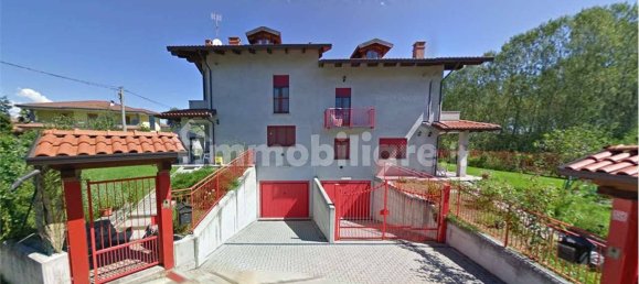 Villa de 4 dormitorios en Strambino, Italy No. 211875 3