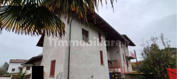 Villa de 4 dormitorios en Strambino, Italy No. 211875 4