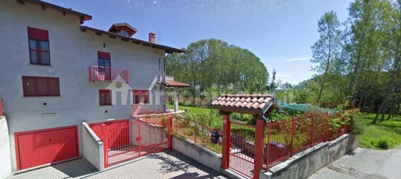 Villa de 4 dormitorios en Strambino, Italy No. 211875 2