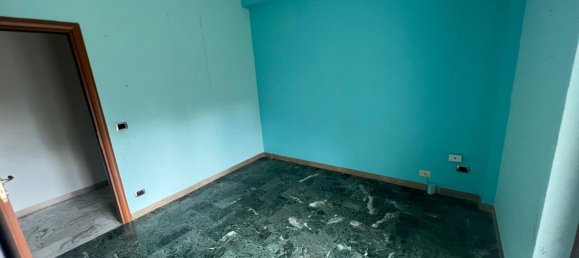 5 rooms Apartment in Avellino, Italy No. 24304 20