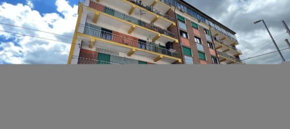 5 rooms Apartment in Avellino, Italy No. 24304 30