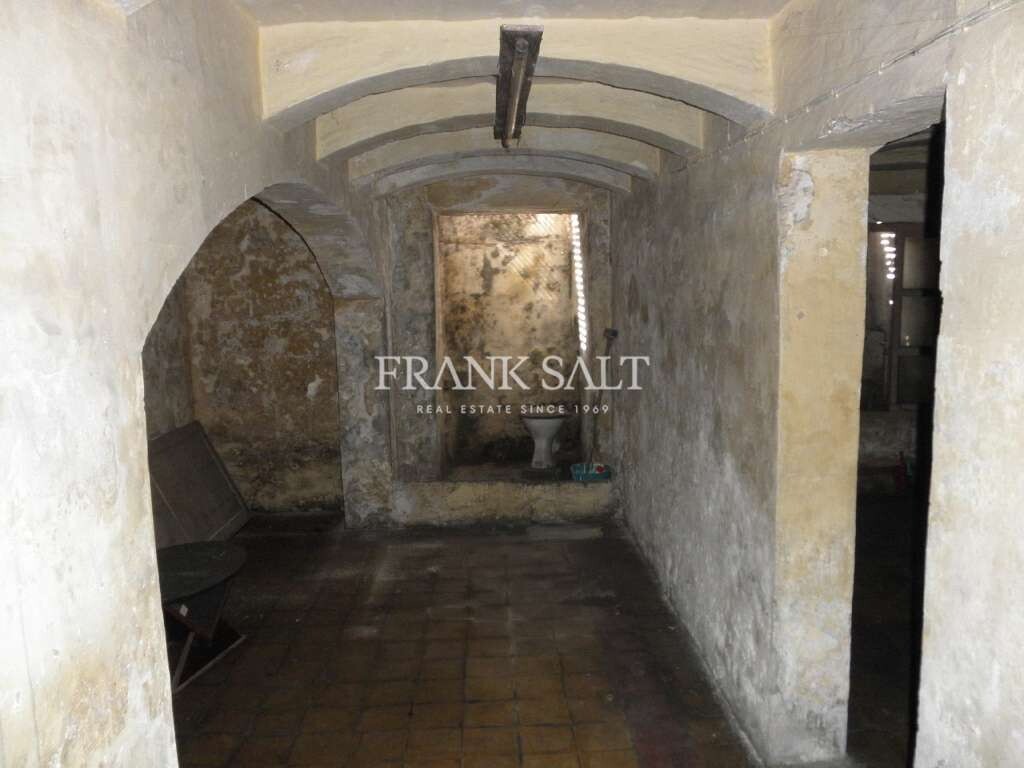 Шопхаус 24м² в Хамрун, Мальта № 11780