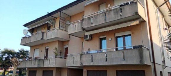 4 rooms Apartment in Oderzo, Italy No. 294315 2