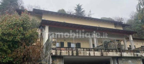 3 chambres Appartement à Tremezzina, Italy No. 260156 2