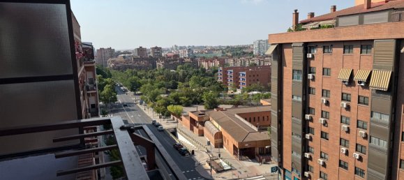 Apartamento de 3 dormitorios en Madrid, Spain No. 177944 7