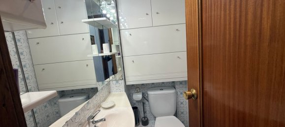 Apartamento de 3 dormitorios en Madrid, Spain No. 177944 12