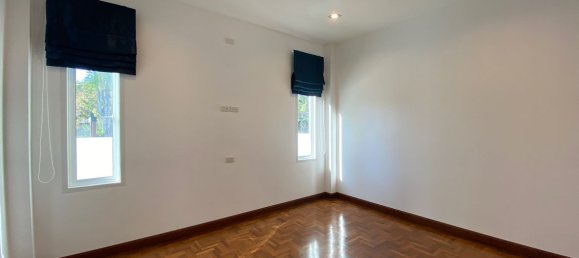 5 bedrooms Cafe / restaurant in Chiang Mai, Thailand No. 11290 24