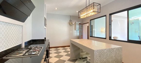 5 bedrooms Cafe / restaurant in Chiang Mai, Thailand No. 11290 18