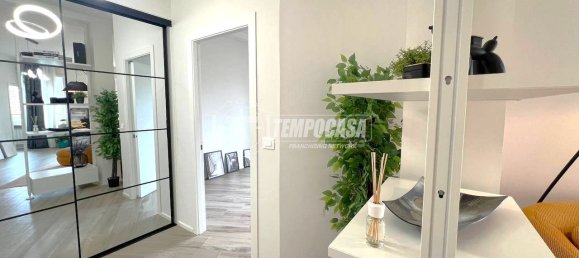 2 bedrooms Apartment in Turin, Italy No. 137494 23