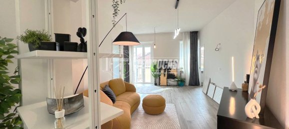 2 bedrooms Apartment in Turin, Italy No. 137494 22