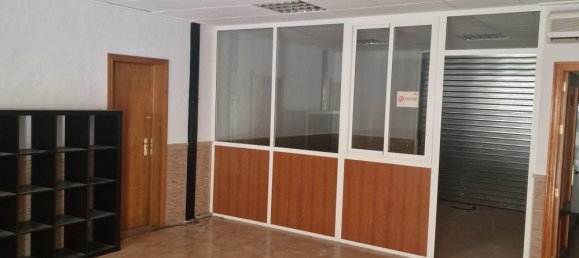  عقار تجاري في Alicante, Spain 60متر مربع رقم 84082 25