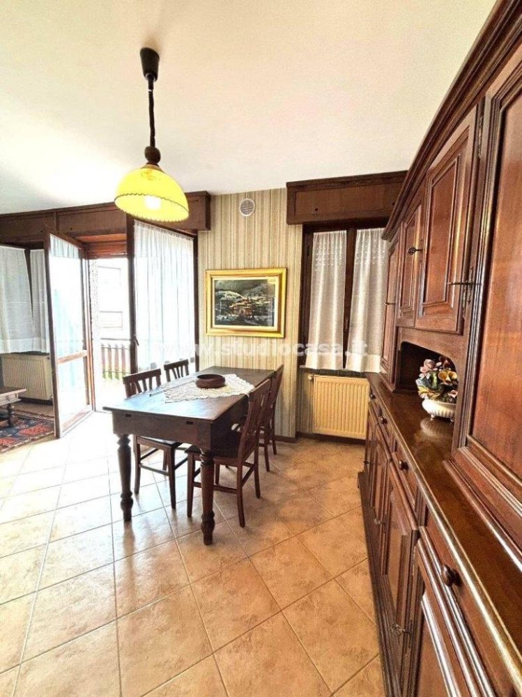 2 bedrooms Apartment in Serina, Italy No. 194760