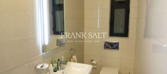 Apartamento de 3 dormitorios en Saint Julian's, Malta No. 6703 11