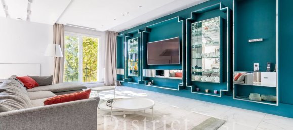 2 chambres Appartement à Paris, France No. 150368 6