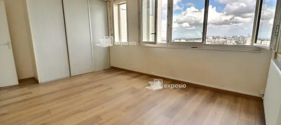 1 bedroom Apartment in Paris, France No. 346696 10