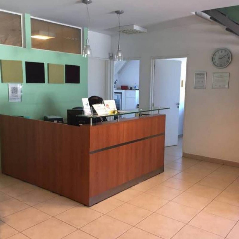 115m² Office in Tigre, Argentina No. 25177