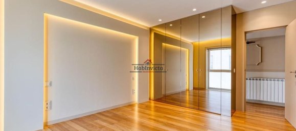 4 bedrooms Apartment in Azurara, Portugal No. 53492 11