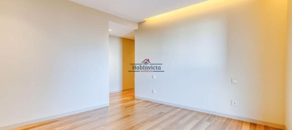 4 bedrooms Apartment in Azurara, Portugal No. 53492 13