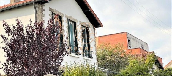 3 bedrooms House in Saint-Maur-des-Fosses, France No. 135530 10