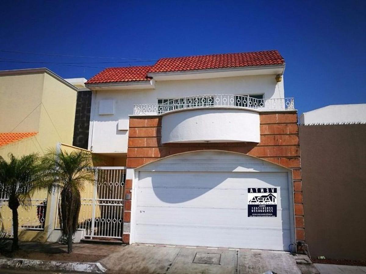 Casa de 3 dormitorios en Veracruz, Mexico No. 220799