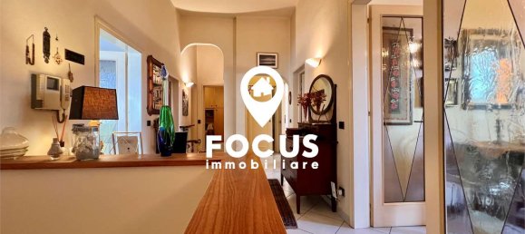 Дом с 3 спальнями в Винчи, Италия № 347129 22