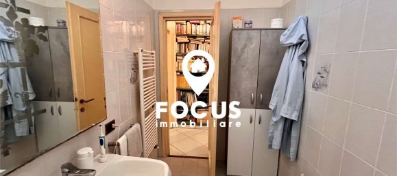 Дом с 3 спальнями в Винчи, Италия № 347129 29