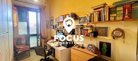 Дом с 3 спальнями в Винчи, Италия № 347129 20