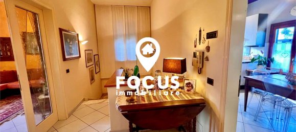 Дом с 3 спальнями в Винчи, Италия № 347129 14