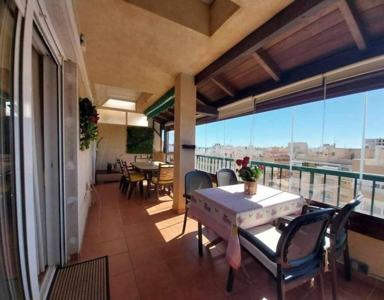 3 Schlafzimmer Penthouse in Torrevieja, Spain, Nr. 188061